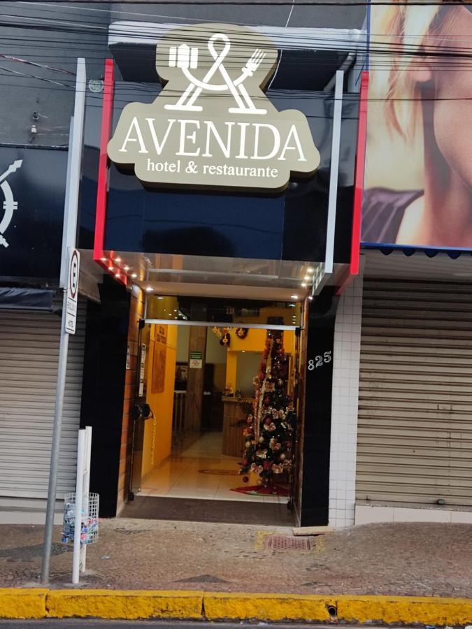 Hotel Avenida Tupã Buitenkant foto