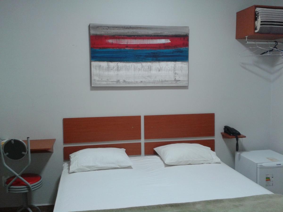 Hotel Avenida Tupã Buitenkant foto