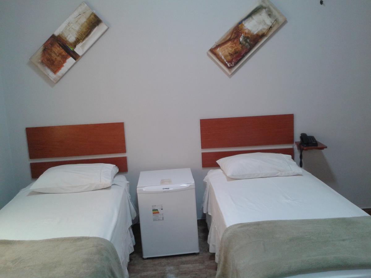 Hotel Avenida Tupã Buitenkant foto